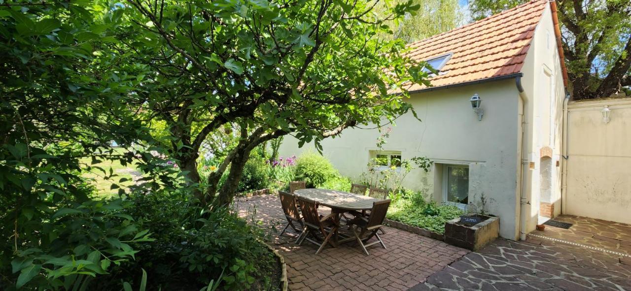 Le Petit Lavoir - Maison Cosy A Mayet Exterior foto